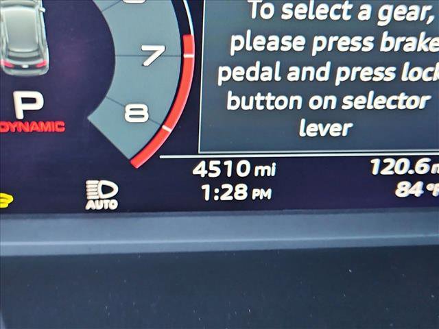 Certified 2025 Audi Q3 2.0T Premium w/ Convenience Package image 11