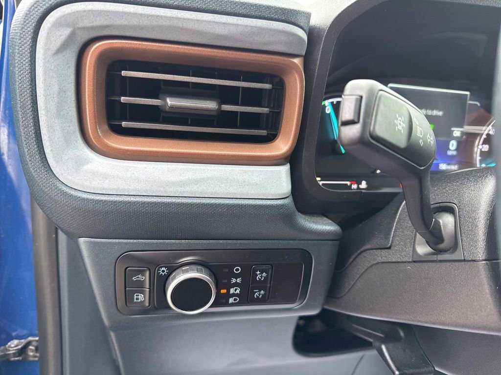 Certified 2024 Ford Maverick Lariat image 15