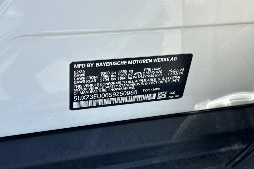 Used 2025 BMW X5 xDrive40i w/ Climate Comfort Package AWD/4WD image 36
