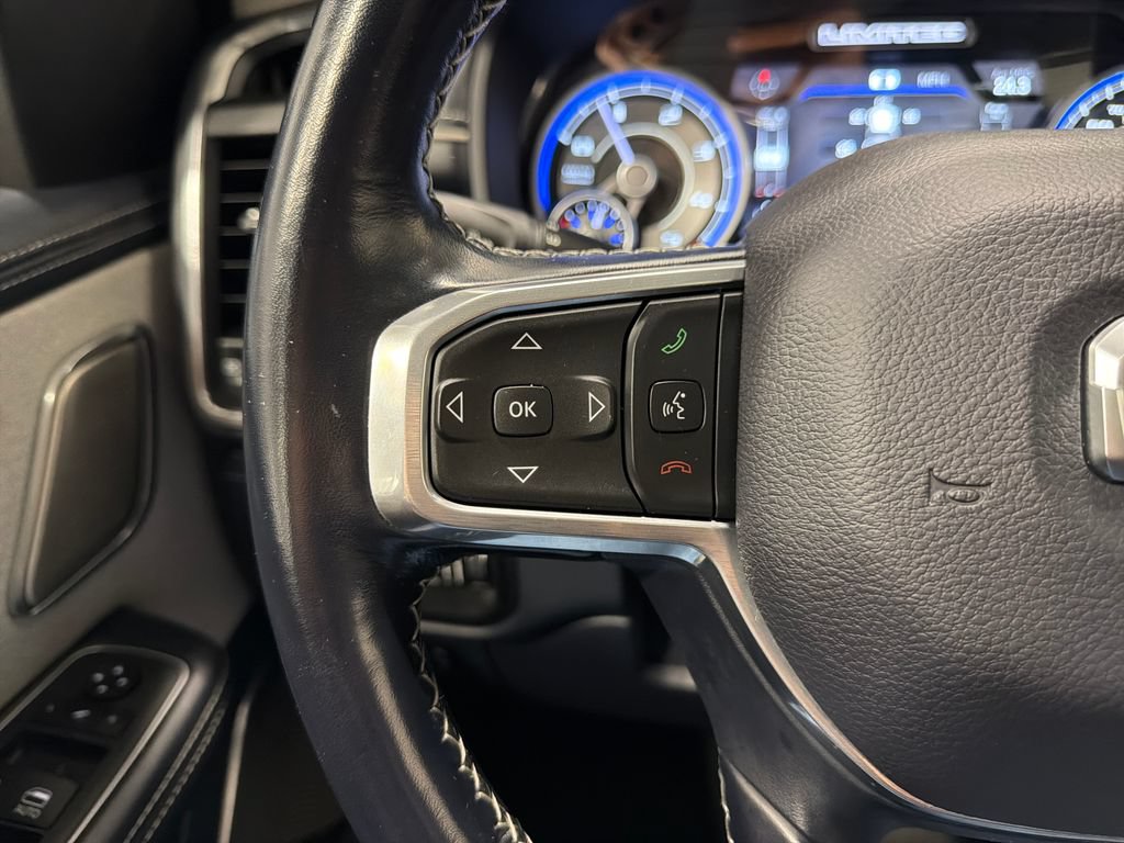 Used 2022 RAM 1500 Limited AWD/4WD image 14