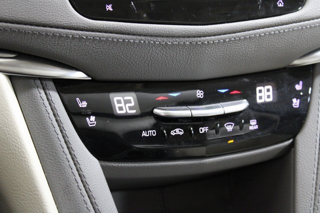 Certified 2022 Cadillac XT5 Premium Luxury image 21