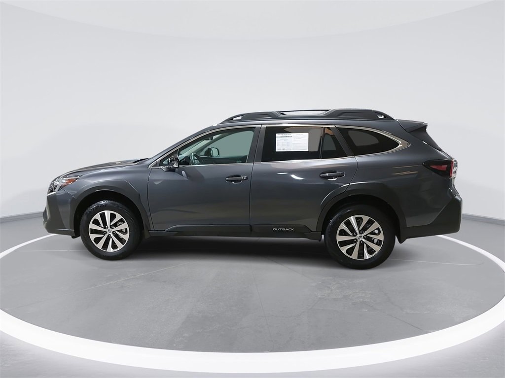 Certified 2025 Subaru Outback Premium w/ Popular Package #1A image 8