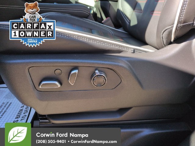 Used 2026 GMC Yukon AT4 Ultimate w/ LPO, Floor Liner Package AWD/4WD image 12