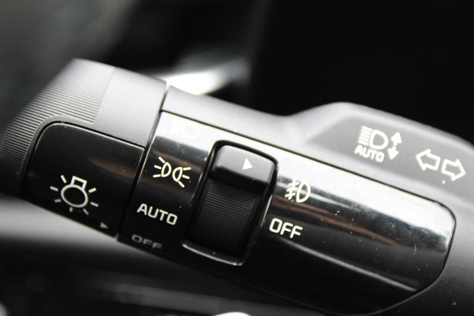 New 2025 Kia Niro EX image 23