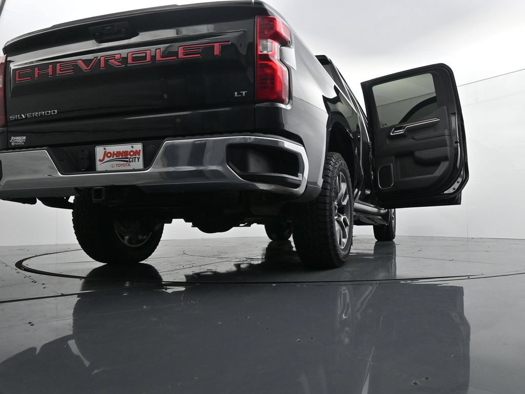 Used 2022 Chevrolet Silverado 1500 LT AWD/4WD image 44
