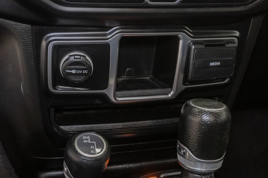 Used 2023 Jeep Wrangler Unlimited Sport AWD/4WD image 20