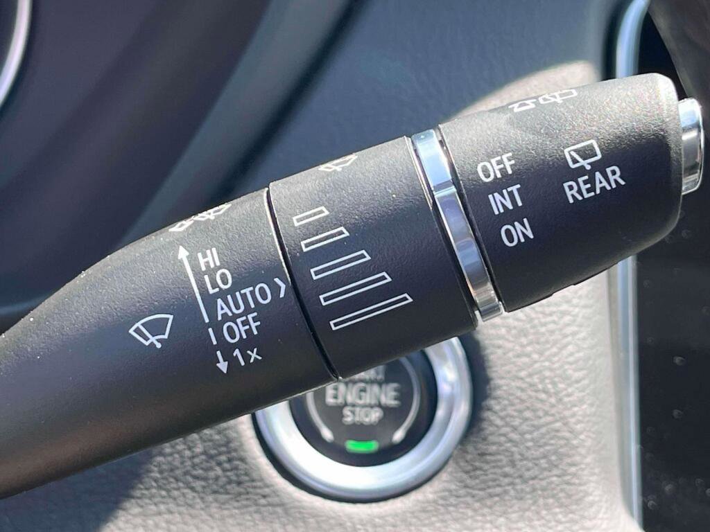 Used 2023 Cadillac XT4 Sport w/ Cold Weather Package AWD/4WD image 35