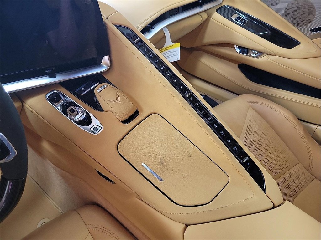 New 2025 Chevrolet Corvette E-Ray image 25