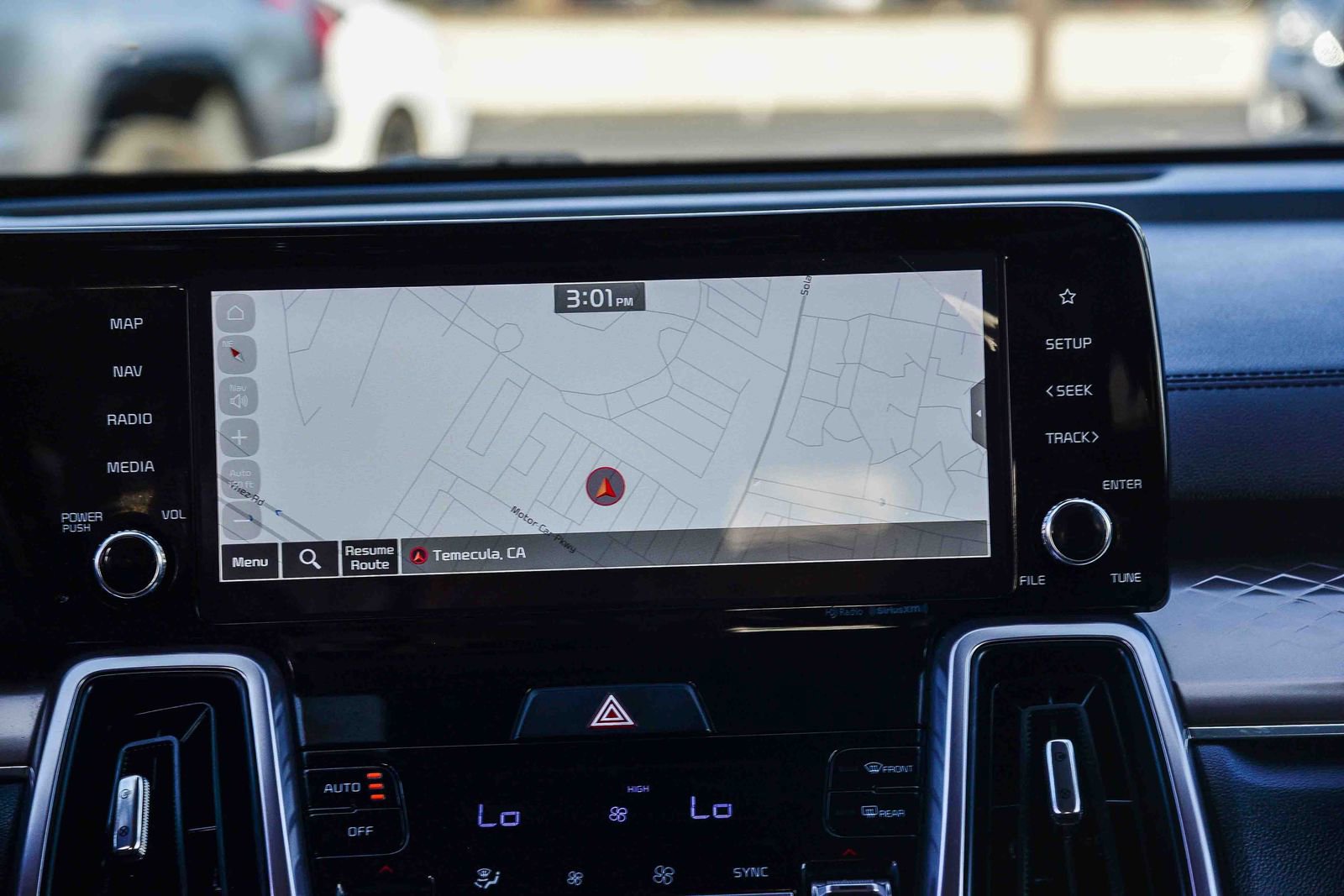 Used 2024 Kia Sorento EX w/ Panoramic Sunroof Package image 16