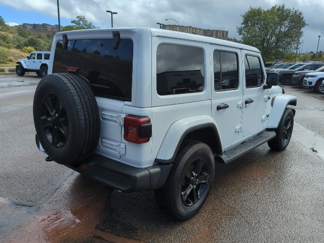 Certified 2020 Jeep Wrangler Unlimited Sahara AWD/4WD image 4