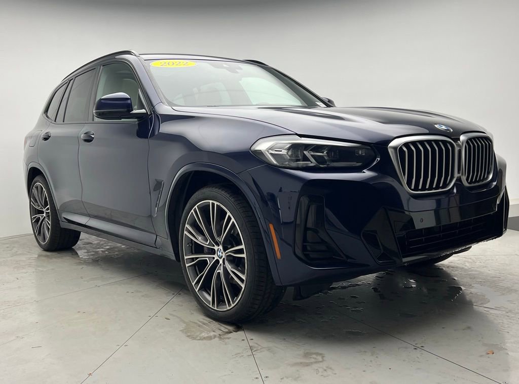Certified 2022 BMW X3 xDrive30i w/ M Sport Package AWD/4WD image 2