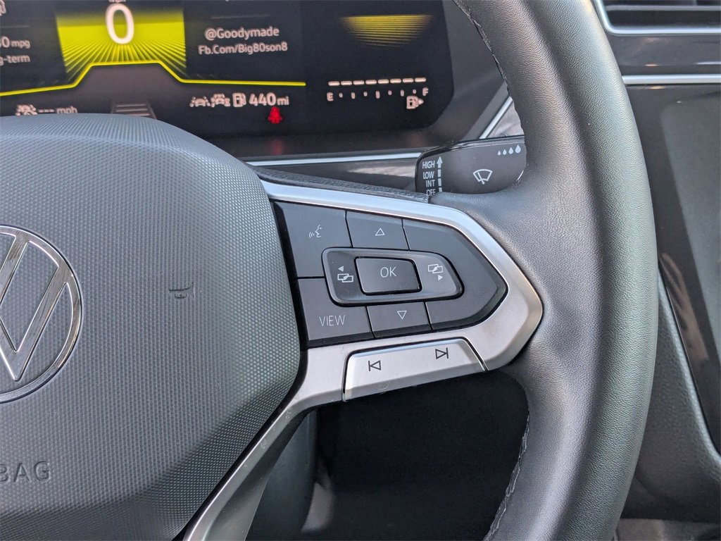 Used 2024 Volkswagen Tiguan SE image 20