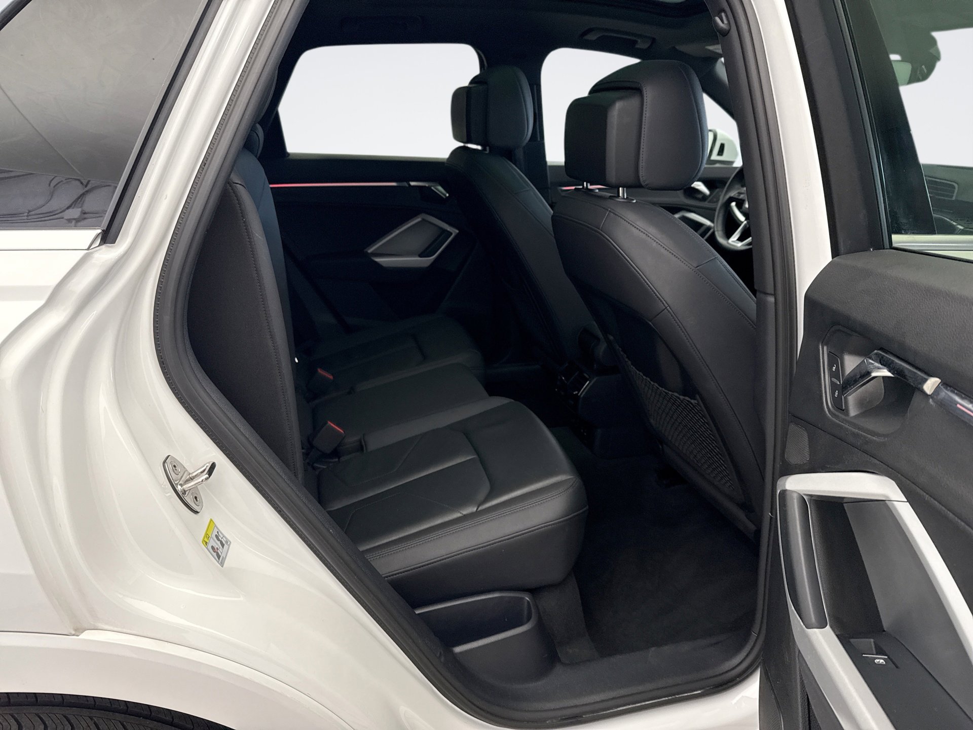 Used 2023 Audi Q3 2.0T Premium Plus image 21