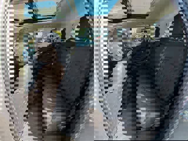 Used 2019 Buick Envision Essence w/ LPO, Road Trip Package image 18