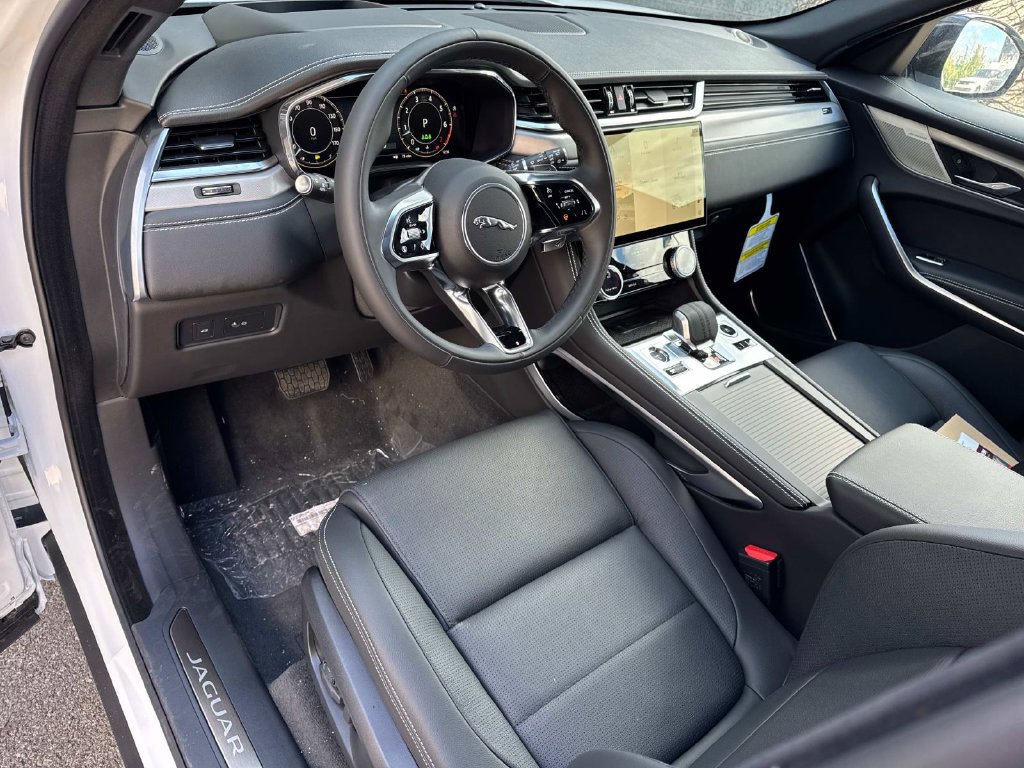 New 2026 Jaguar F-PACE R-Dynamic S AWD/4WD image 20