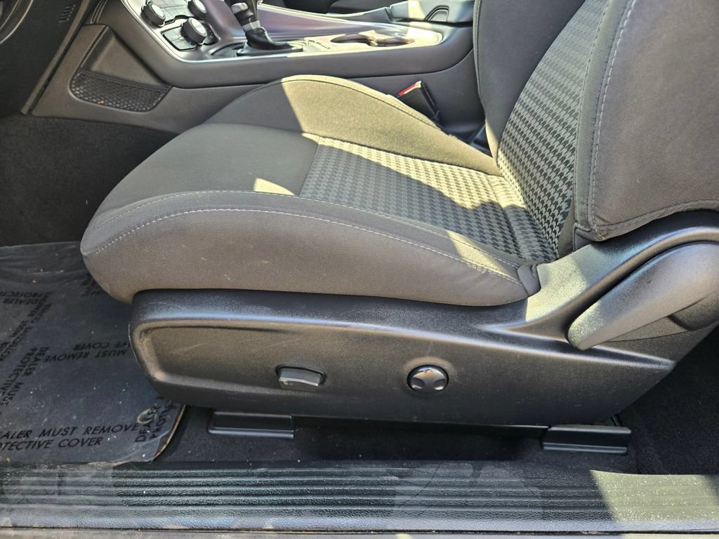Used 2022 Dodge Challenger GT RWD image 22