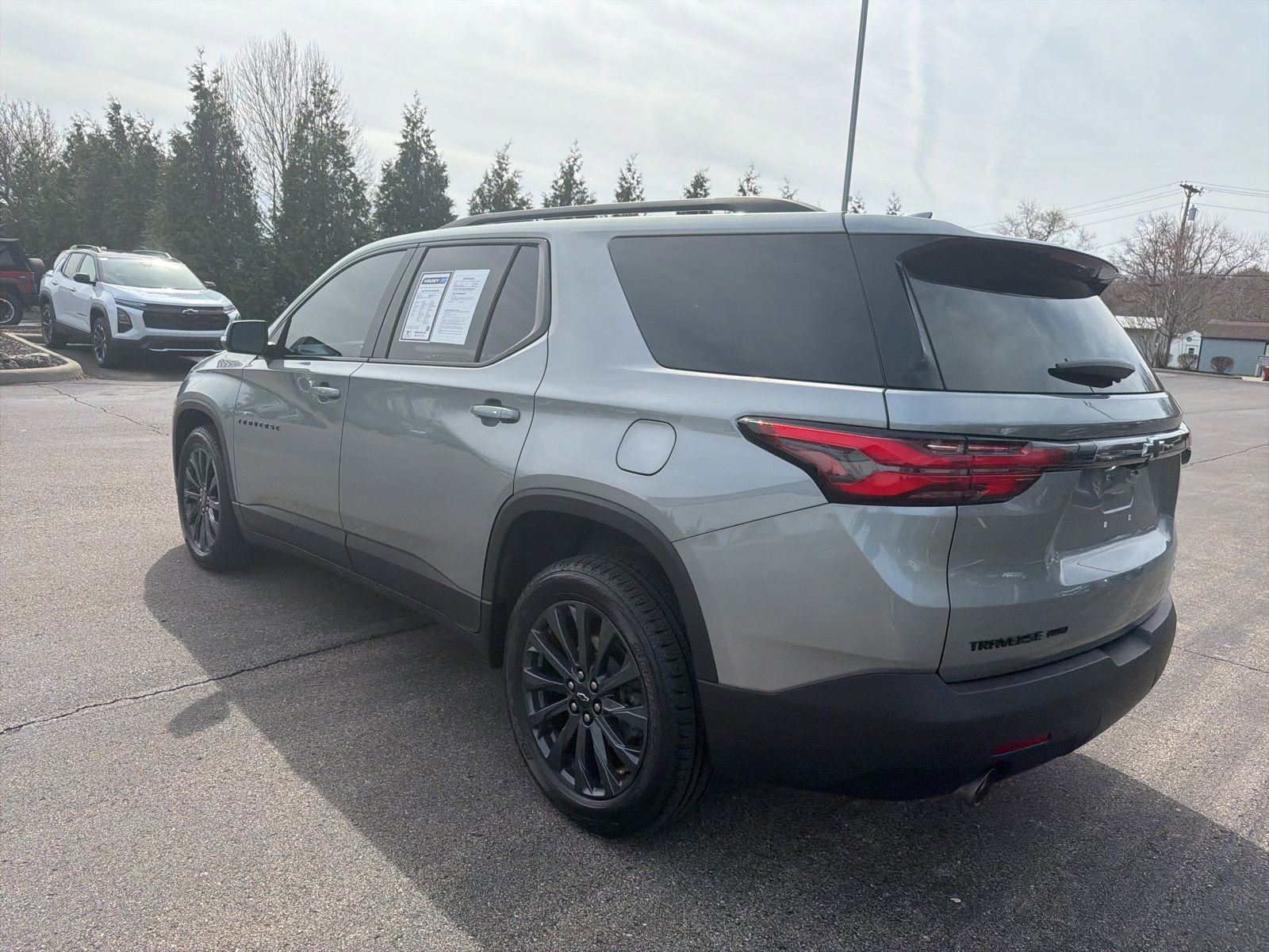 Certified 2023 Chevrolet Traverse RS w/ LPO, Cargo Package image 3
