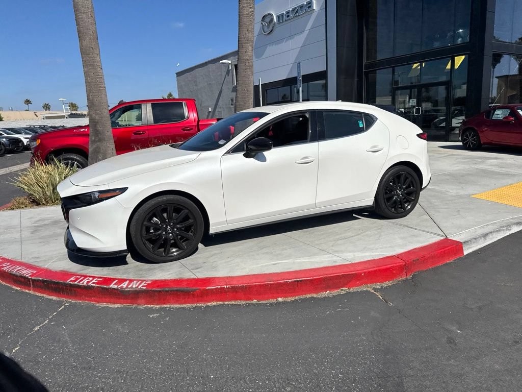 Used 2023 MAZDA MAZDA3 Hatchback w/Premium Plus Pkg AWD/4WD image 11