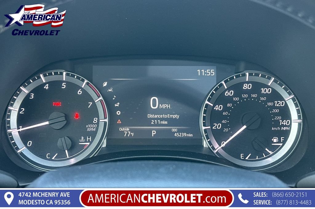 Used 2023 Toyota Highlander XLE AWD/4WD image 35