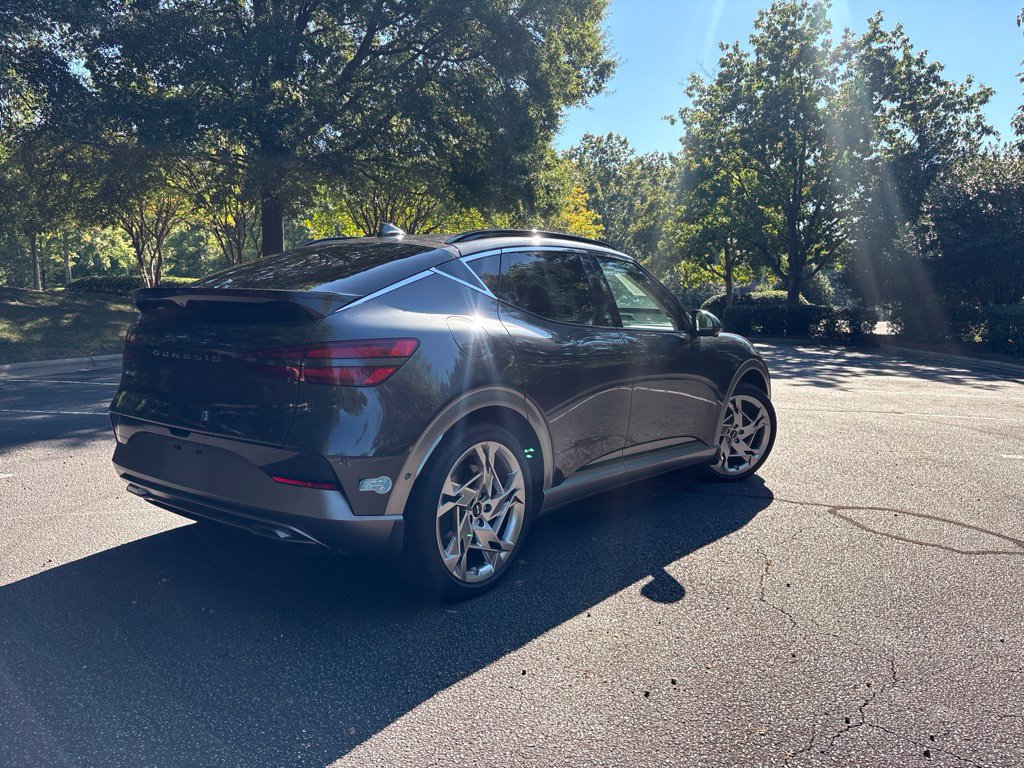 Used 2024 Genesis GV60 Performance w/ Cargo Package AWD/4WD image 3
