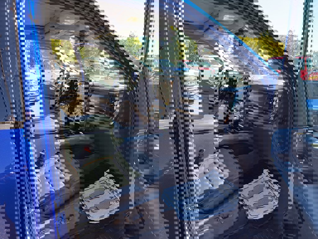 New 2026 Ford F350 Lariat w/ Black Appearance Package image 29