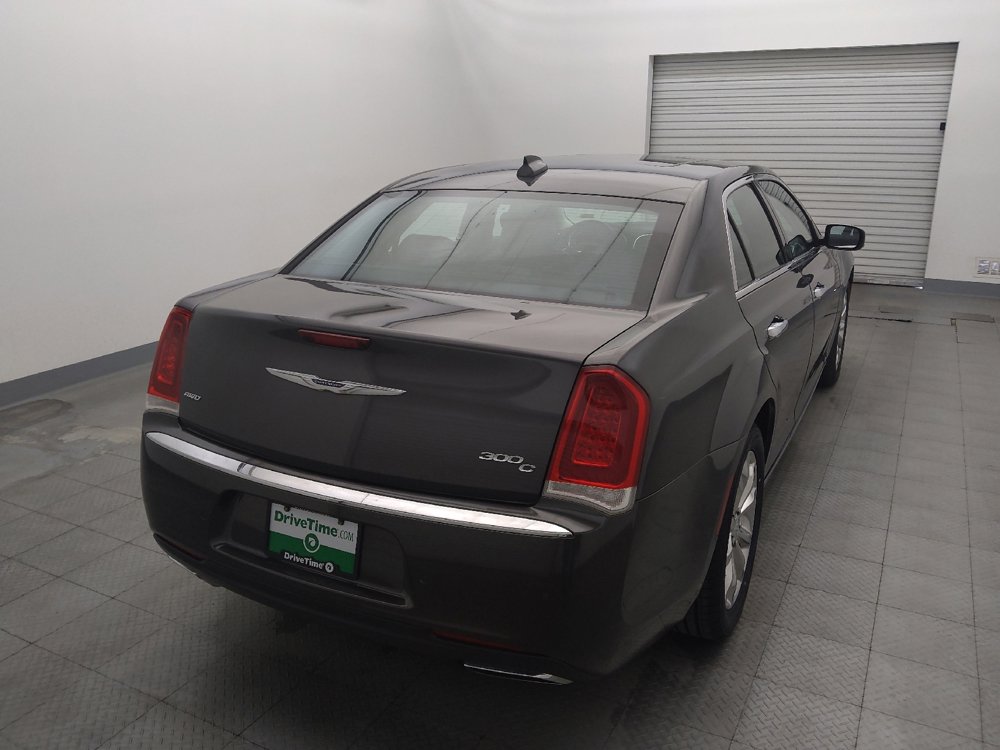 Used 2016 Chrysler 300 C w/ Safetytec Plus Group AWD/4WD image 7
