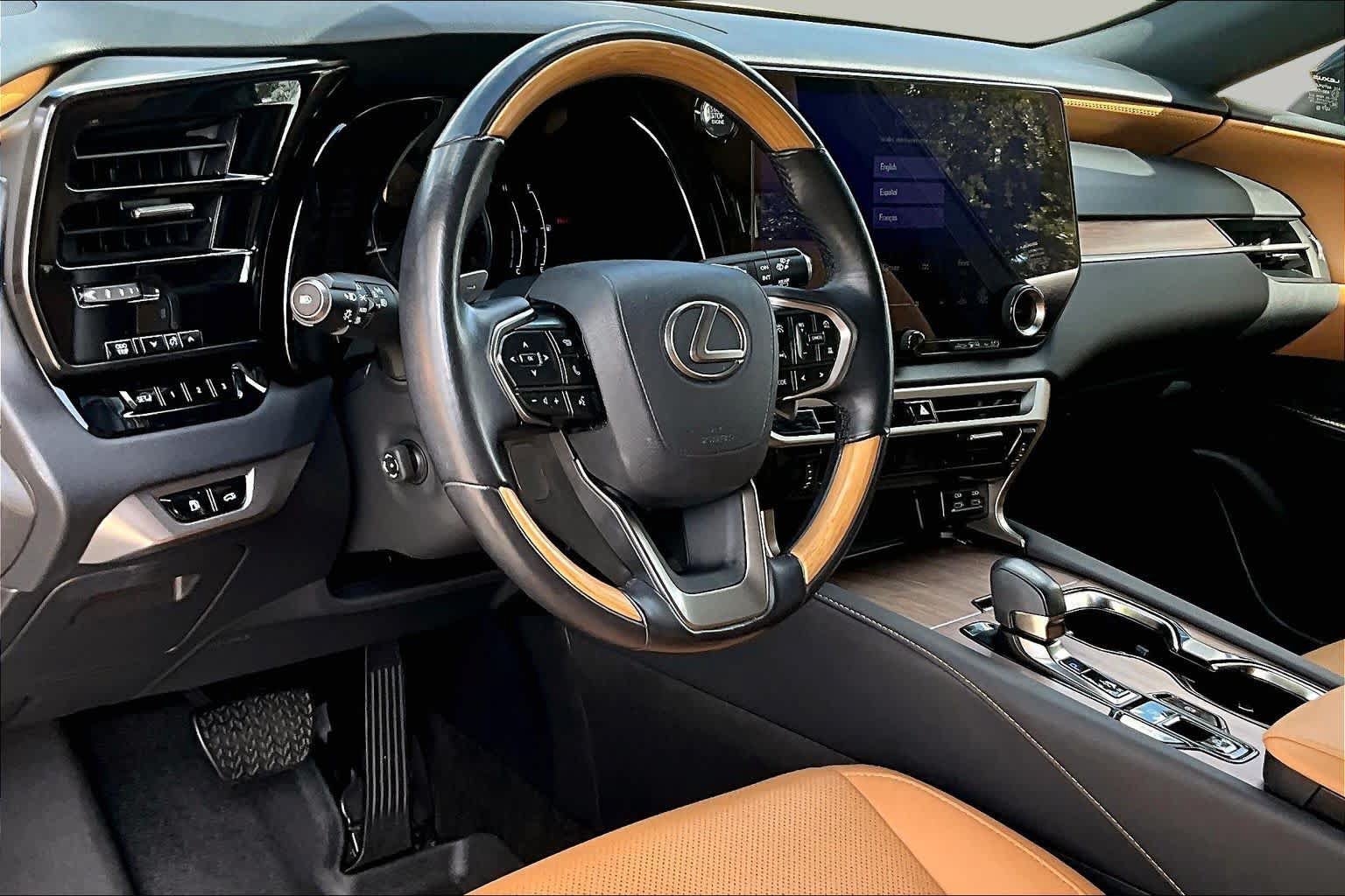 Used 2024 Lexus RX 350 Premium w/ Cold Area Package FWD image 18