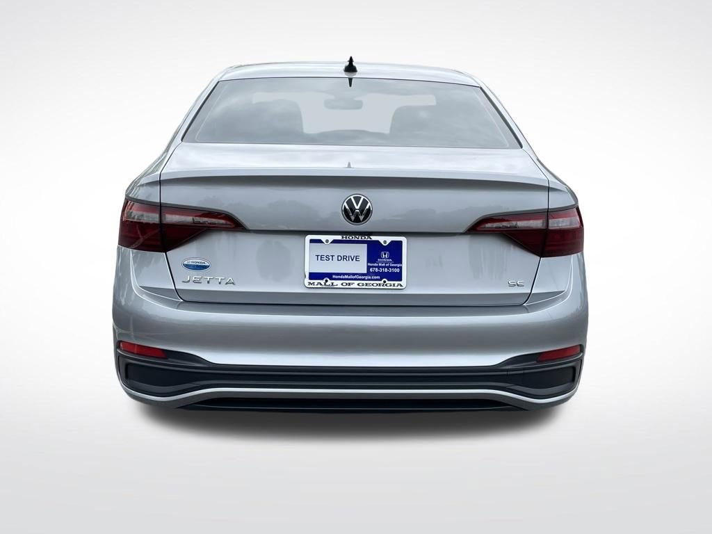 Used 2022 Volkswagen Jetta SE FWD image 5