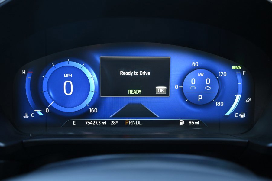 Used 2020 Ford Escape Titanium image 29