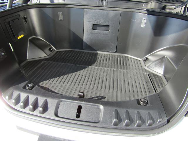 Certified 2022 Ford F150 Lightning Pro image 17