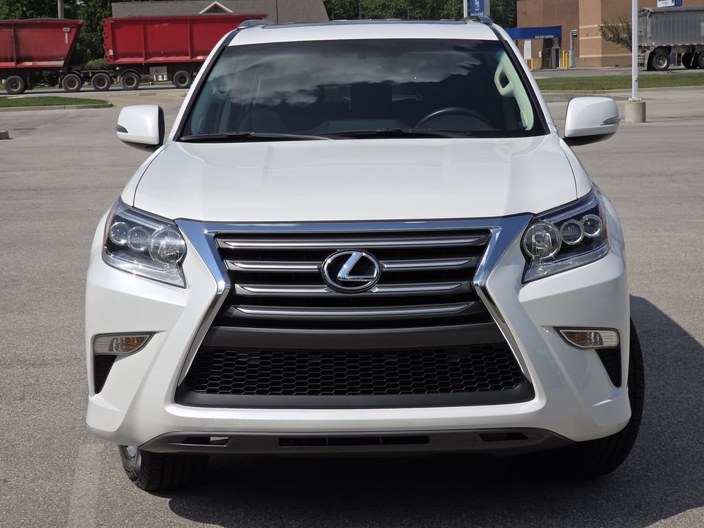 Used 2017 Lexus GX 460 AWD/4WD image 4