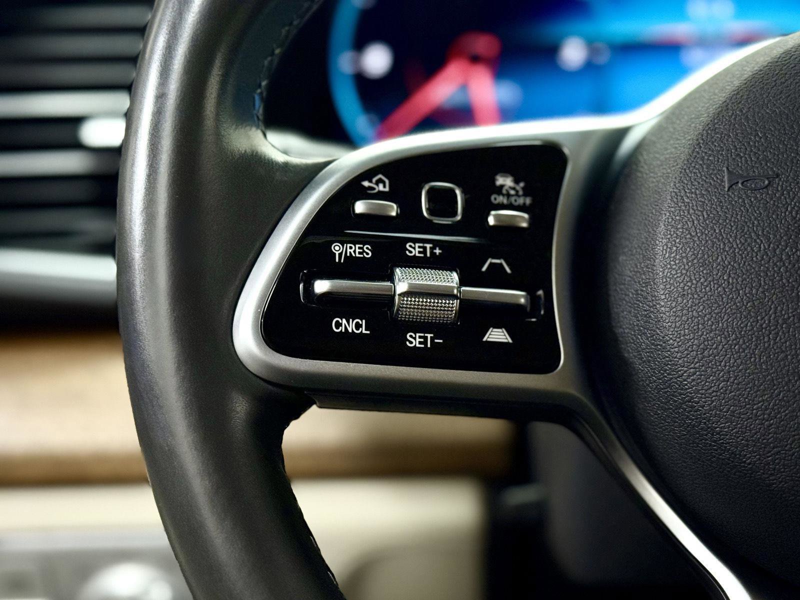 Used 2020 Mercedes-Benz GLE 450 4MATIC image 16