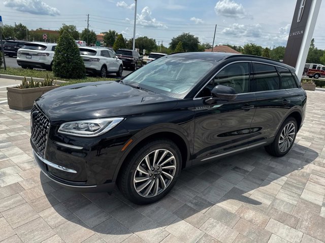 New 2025 Lincoln Corsair Reserve w/ Equipment Group 202A image 5