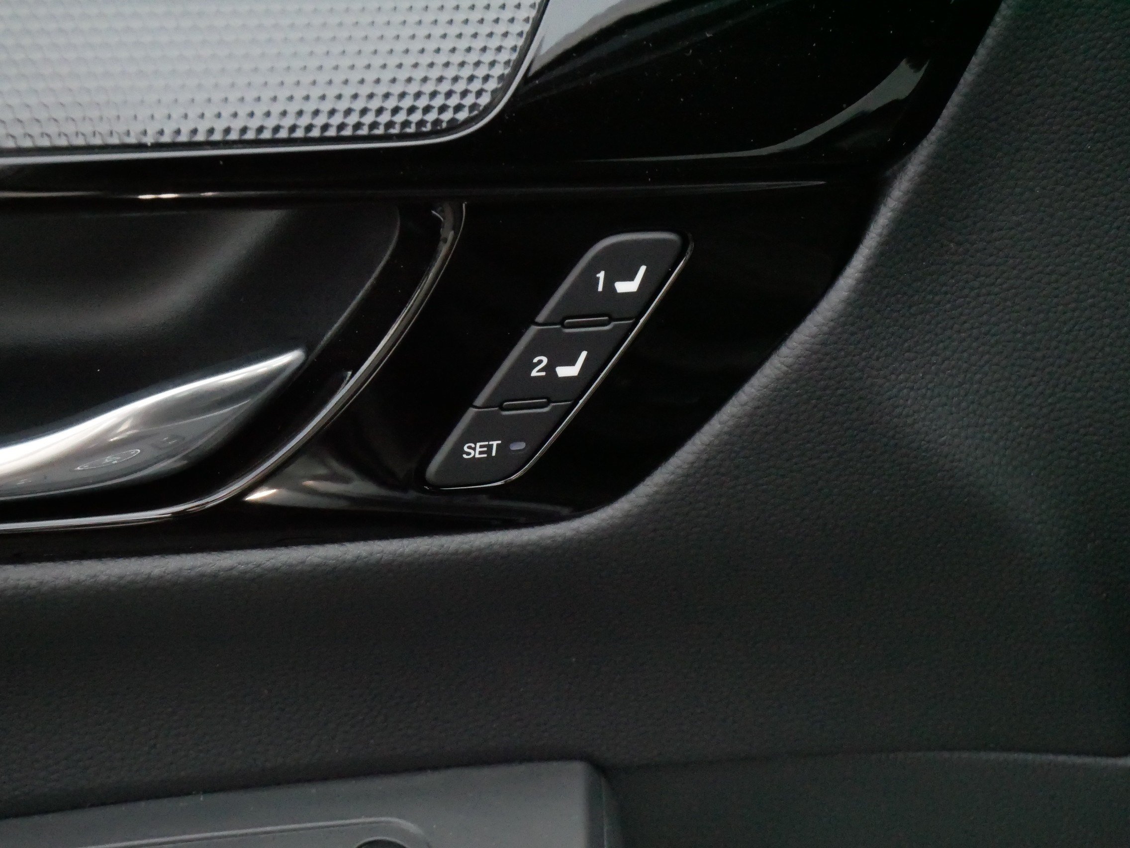 Used 2026 Honda CR-V Sport Touring image 19