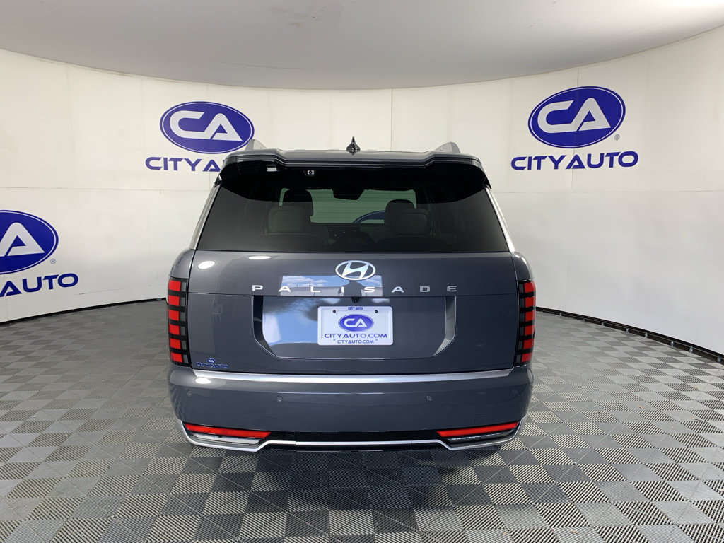 Used 2026 Hyundai Palisade Calligraphy FWD image 4