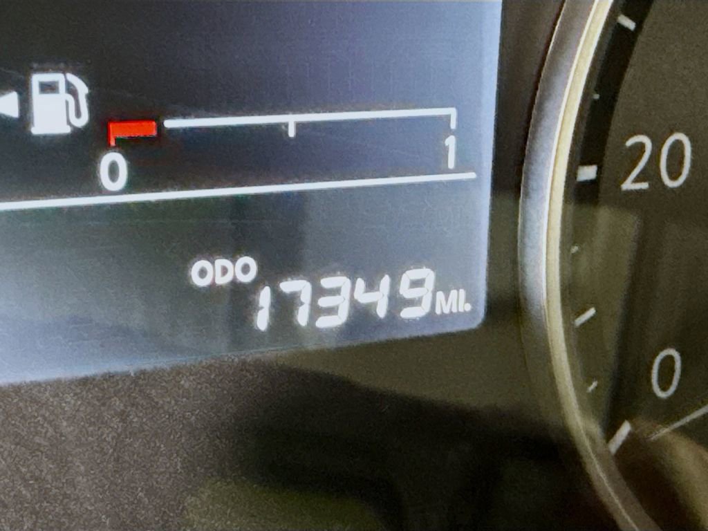 Certified 2023 Nissan Kicks S image 5