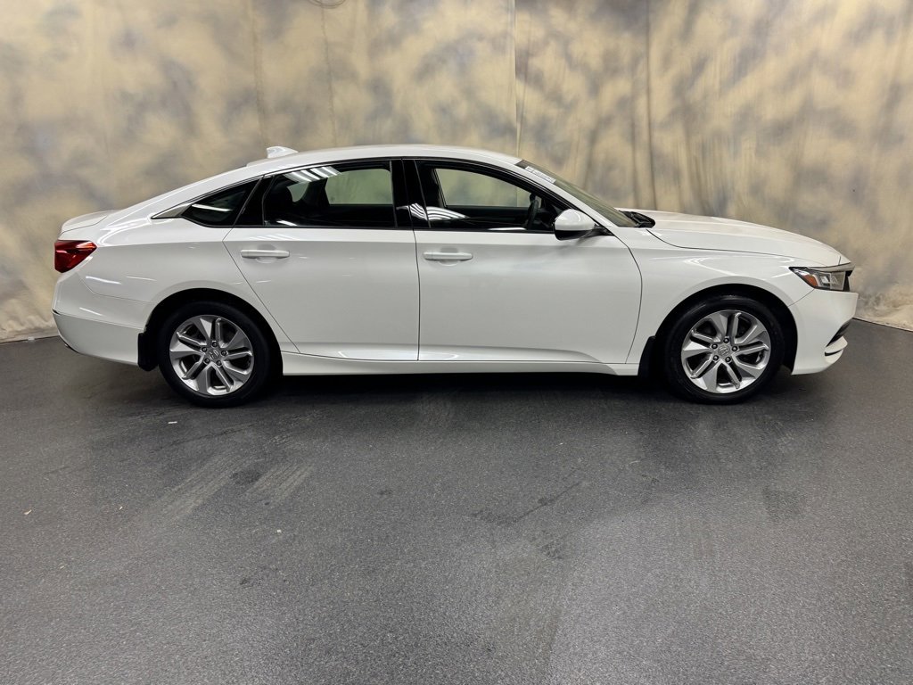 Used 2020 Honda Accord LX image 9