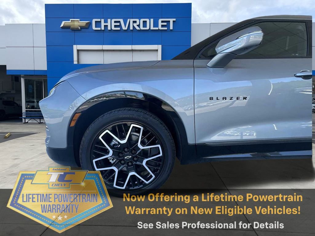 New 2025 Chevrolet Blazer RS w/ Driver Confidence II Package image 33
