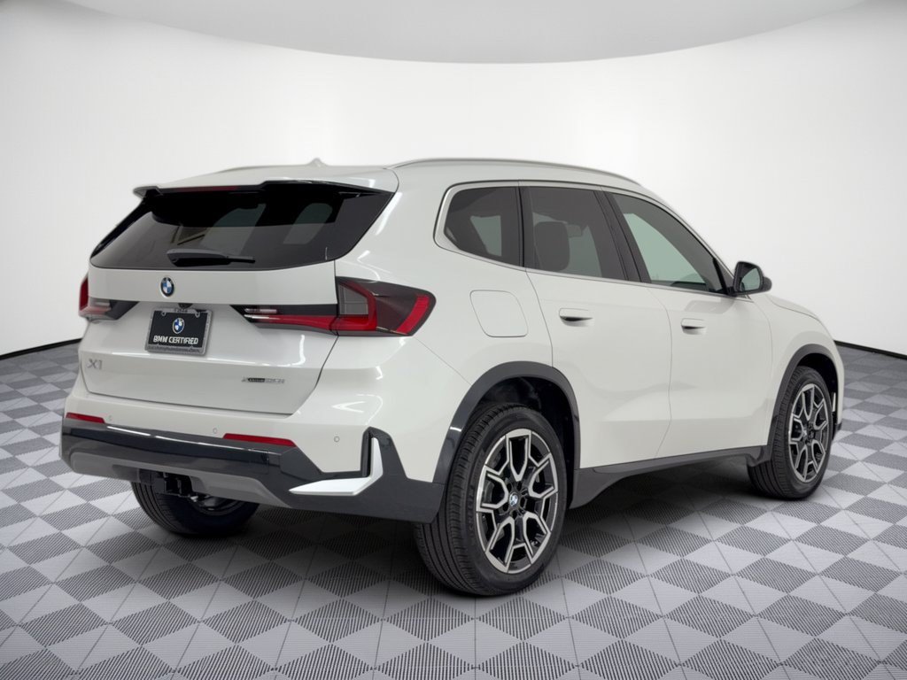 Certified 2026 BMW X1 xDrive28i w/ Technology Package AWD/4WD image 9