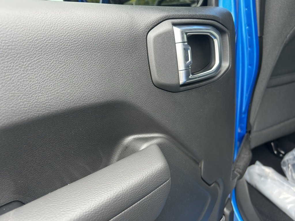 New 2026 Jeep Wrangler Sport S image 24