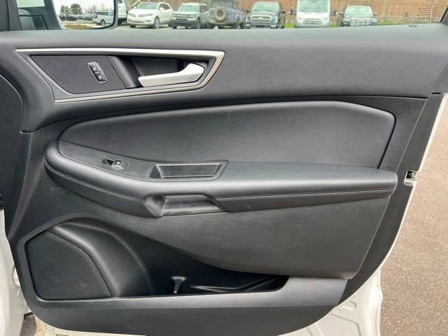 Used 2023 Ford Edge SEL w/ Convenience Package image 10