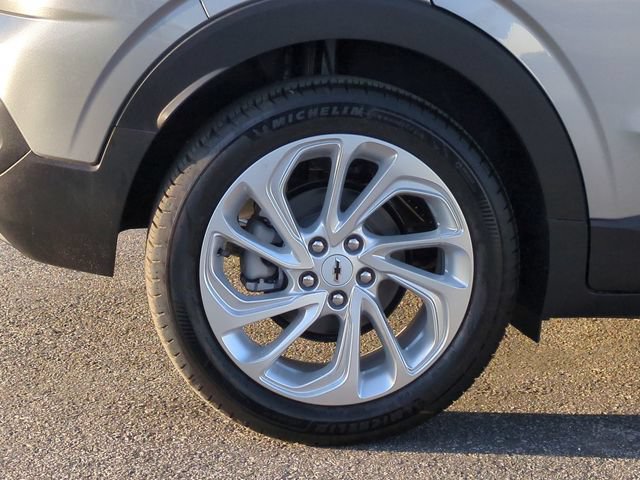 New 2027 Chevrolet Bolt LT w/ Comfort Package FWD image 33