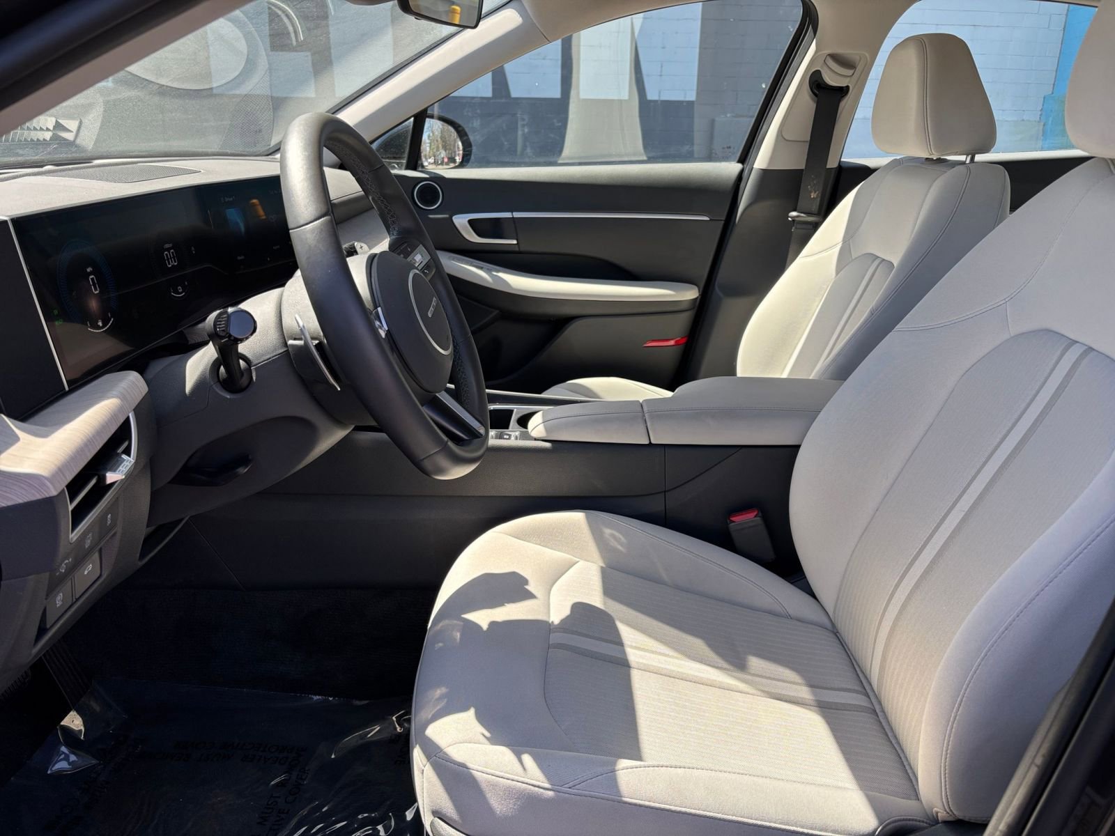 Used 2025 Hyundai Sonata SEL FWD image 23