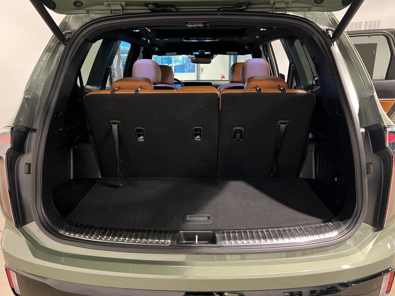 Used 2024 Kia Telluride SX X-Pro image 33