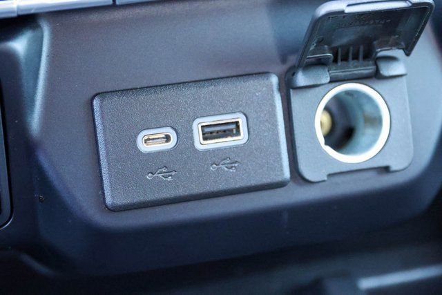 Used 2021 GMC Sierra 1500 AT4 w/ AT4 Preferred Package image 28