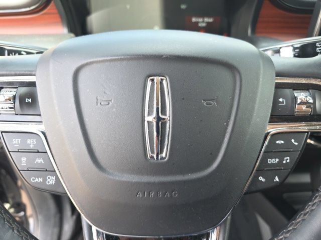 Used 2023 Lincoln Nautilus Reserve w/ Equipment Group 201A AWD/4WD image 12