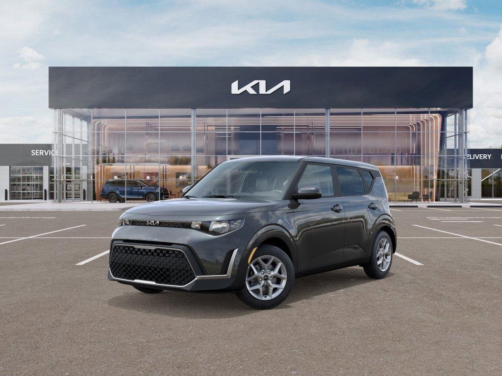 New 2025 Kia Soul LX