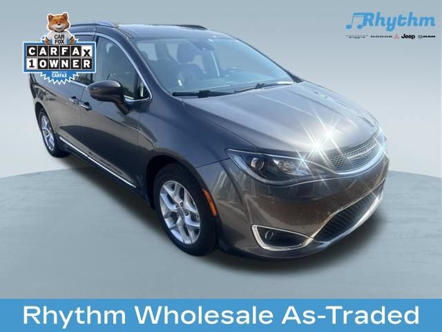 Used 2018 Chrysler Pacifica Touring-L w/ Advanced Safetytec Group