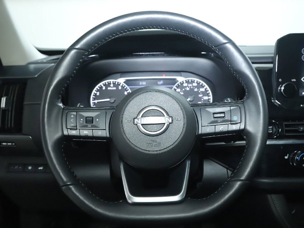 Certified 2025 Nissan Pathfinder SL image 23