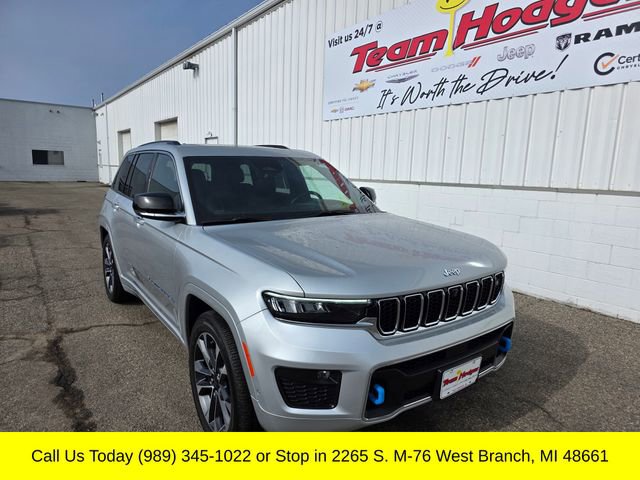 Used 2024 Jeep Grand Cherokee Overland w/ Advanced Protech Group III image 6
